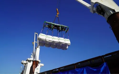 
          Imagem ilustrativa da imagem Cidades do ES viram referência logística com polos
          