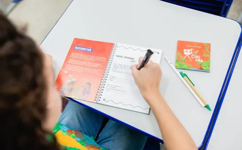 
          Imagem ilustrativa da imagem Cine.Ema nas Escolas abre inscrições para concurso de vídeo e fotografia ambiental
          