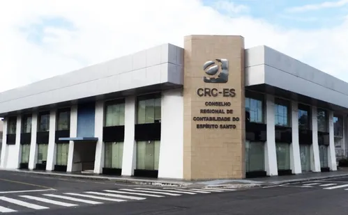 
          Imagem ilustrativa da imagem Conselho de contabilidade pode cassar registro de suspeito de ser o mandante
          