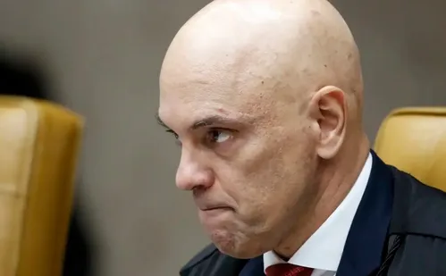 
          Imagem ilustrativa da imagem Deputados europeus também pedem sanções a Moraes após Lei Magnitsky
          