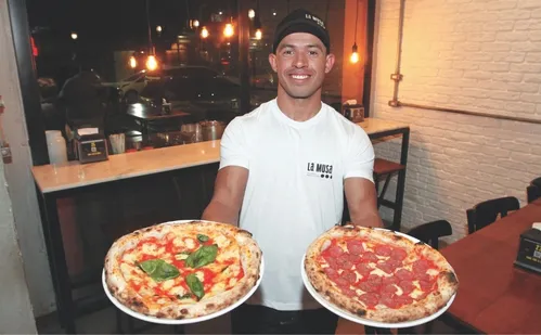 
          Imagem ilustrativa da imagem Dia da Pizza: veja roteiro de promoções e novidades no ES
          