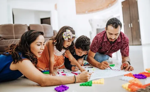 
          Imagem ilustrativa da imagem Dicas para curtir as férias bem longe das telas
          