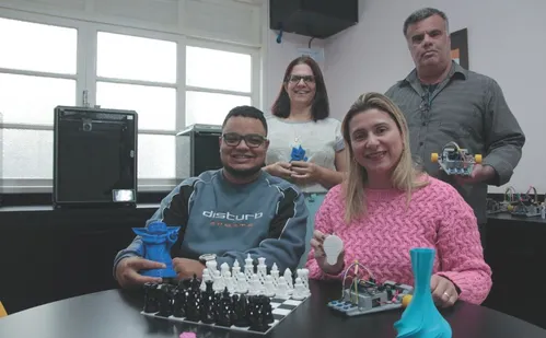 
          Imagem ilustrativa da imagem ESX 2025: trezentas histórias de inovação na Praça do Papa
          