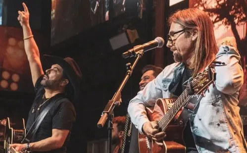 
          Imagem ilustrativa da imagem Edson e Hudson: “Vivemos juntos tudo de melhor e pior”
          