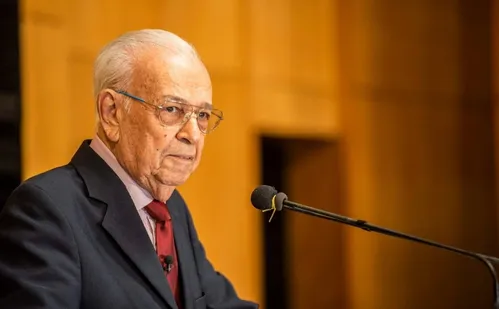 
          Imagem ilustrativa da imagem Fundador da Igreja Maranata deixa exemplo de fé
          