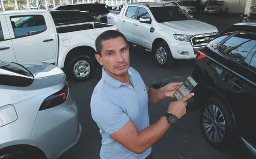 
          Imagem ilustrativa da imagem Golpes mais comuns na compra e venda de carros pela internet
          