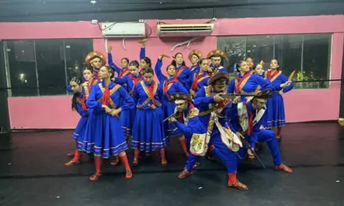 
          Imagem ilustrativa da imagem Grupo do Janga leva Xaxado ao maior festival de dança do Brasil
          