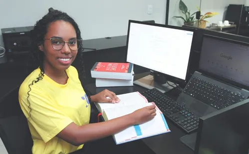 
          Imagem ilustrativa da imagem Histórias inspiradoras de alunos e professores
          