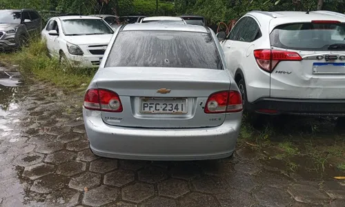 
          Imagem ilustrativa da imagem Família denuncia abuso após jovem morrer em perseguição por IPVA atrasado
          