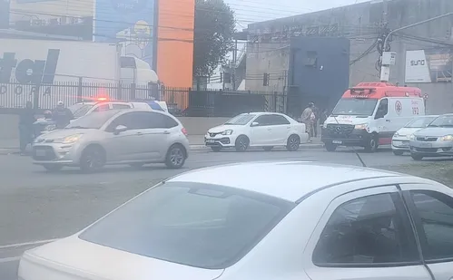 
          Imagem ilustrativa da imagem Idosa de 66 anos é atropelada por motocicleta em avenida de Vila Velha
          