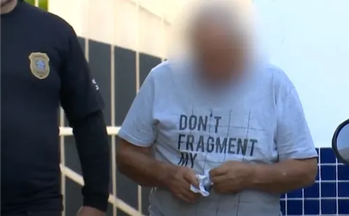 
          Imagem ilustrativa da imagem Idoso de 84 anos é preso por suspeita de estuprar criança de três anos na Serra
          