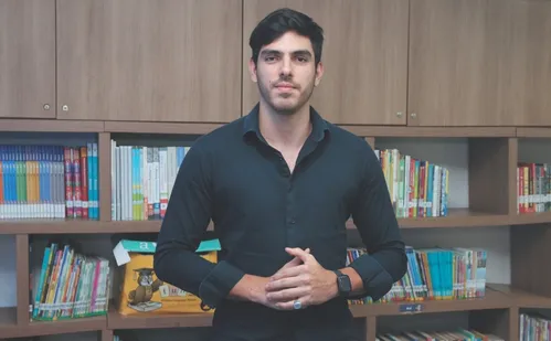 
          Imagem ilustrativa da imagem "Inteligência artificial deve ser usada para potencializar os estudos"
          