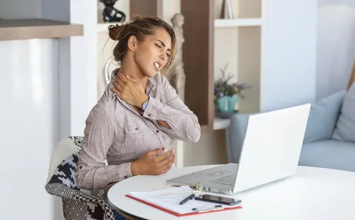 
          Imagem ilustrativa da imagem Lei amplia direitos de 80 mil pacientes com fibromialgia no Estado
          