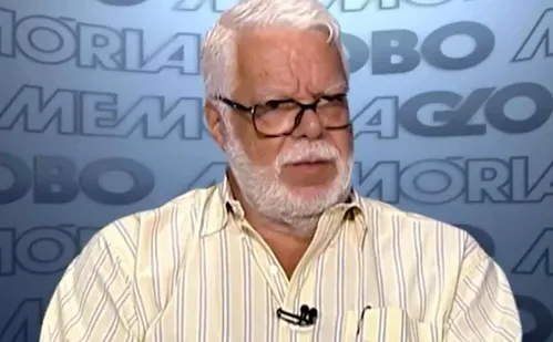 
          Imagem ilustrativa da imagem Manoel Carlos está 'sob cuidados médicos' e é acompanhado por Família
          