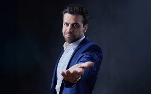 
          Imagem ilustrativa da imagem Marçal tem terceira condenação de inelegibilidade na Justiça Eleitoral
          