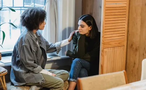 
          Imagem ilustrativa da imagem “Não é possível ser feliz 100% do tempo”, diz psicóloga
          