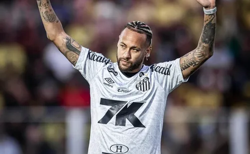 
          Imagem ilustrativa da imagem Neymar pode voltar a jogar por 90 minutos em três partidas seguidas após dois anos
          