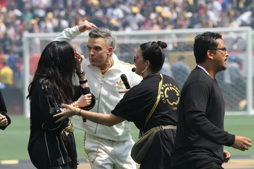 
          Imagem ilustrativa da imagem O mundo é azul: veja fotos da final da Copa do Mundo de Clubes
          