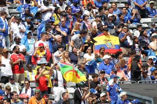 
          Imagem ilustrativa da imagem O mundo é azul: veja fotos da final da Copa do Mundo de Clubes
          