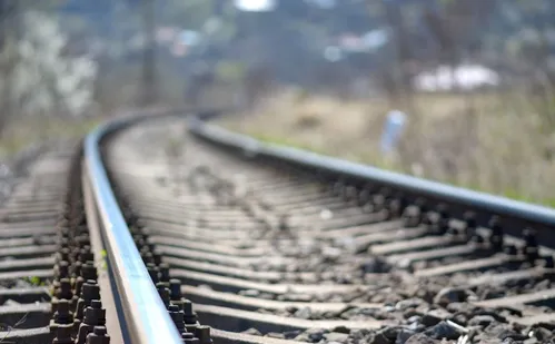 
          Imagem ilustrativa da imagem O que se sabe de projeto de ferrovia que 'rasga' o Brasil e liga 2 oceanos
          