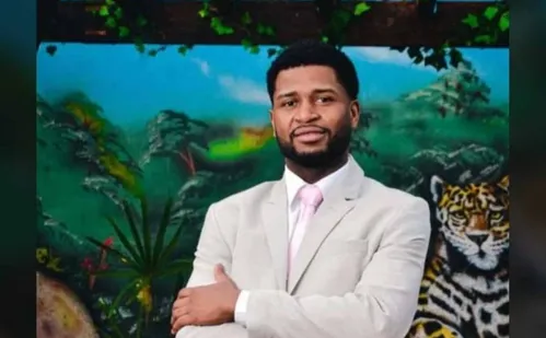 
          Imagem ilustrativa da imagem PM mata por engano homem que saía do trabalho na zona sul de SP
          