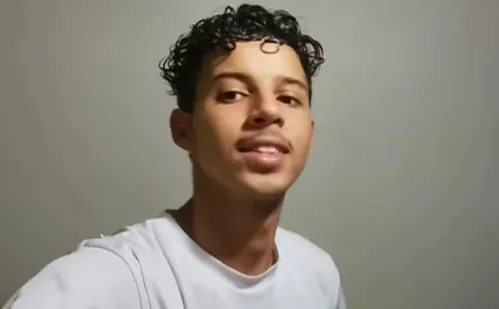 
          Imagem ilustrativa da imagem Polícia prende padrasto de jovem envenenado com bolinho de mandioca
          