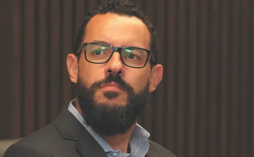 
          Imagem ilustrativa da imagem Produtos mais baratos e menos filmes americanos após taxação de Trump
          