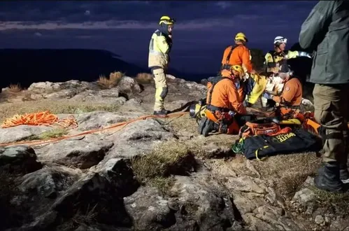
          Imagem ilustrativa da imagem Resgate de menina que morreu após cair no Cânion Fortaleza contou com drone térmico e força-tarefa
          
