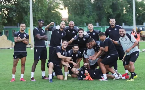 
          Imagem ilustrativa da imagem Rio Branco conhece datas dos jogos da 2ª fase da Série D
          