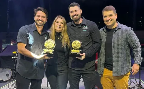 
          Imagem ilustrativa da imagem Roda de Boteco 2025: Conheça os bares vencedores
          