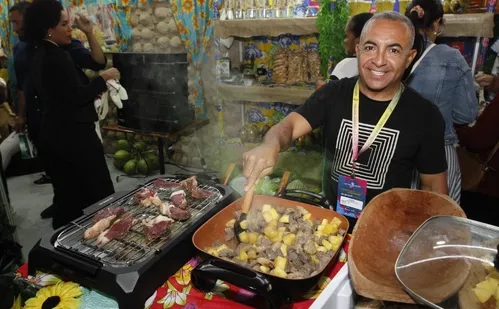 
          Imagem ilustrativa da imagem Sabores que contam histórias
          