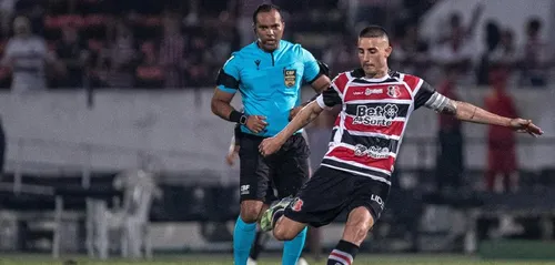 
          Imagem ilustrativa da imagem Santa Cruz vence o Treze (PB) e se prepara para o mata-mata contra o Sergipe
          