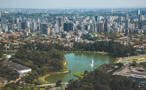 
          Imagem ilustrativa da imagem São Paulo terá prédio com apartamento de 50 milhões
          
