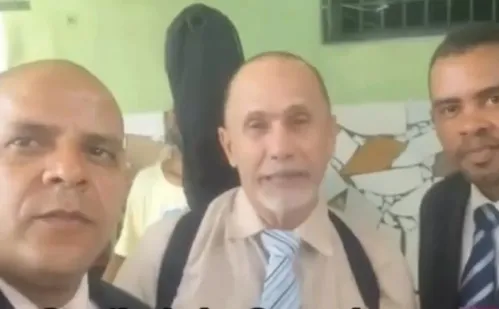 
          Imagem ilustrativa da imagem 'Se sair, volto a matar', diz canibal que hoje é pastor em presídio de PE
          