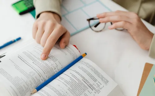 
          Imagem ilustrativa da imagem Secretaria da Educação reabre inscrições para o Pré-Enem 2025 nesta segunda
          