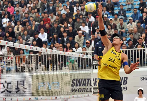 
          Imagem ilustrativa da imagem “Sou um cara realizado”, diz Alison 'Mamute'
          