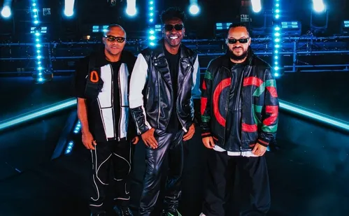 
          Imagem ilustrativa da imagem Sucessos e novas canções em show do Pixote
          