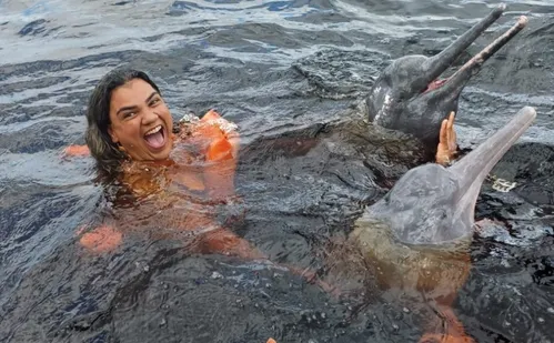 
          Imagem ilustrativa da imagem "Tinha medo de viajar sozinha. Foi com muita terapia que consegui dar esse passo"
          