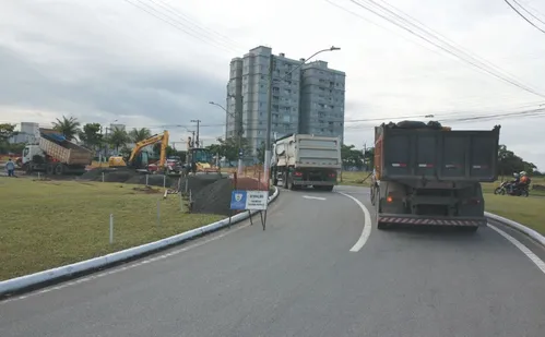 
          Imagem ilustrativa da imagem Trânsito vai mudar e reduzir tempo de viagem na Serra
          