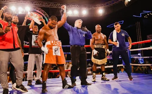 
          Imagem ilustrativa da imagem Urso entre os melhores boxeadores da América Latina
          