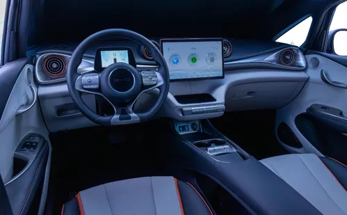 
          Imagem ilustrativa da imagem Vendas do BYD Dolphin dobraram no ano passado
          