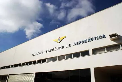 
          Imagem ilustrativa da imagem Vestibular ITA 2026 encerra inscrições neste domingo (13); saiba mais
          