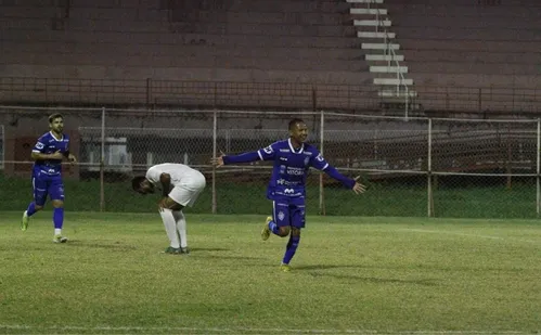 
          Imagem ilustrativa da imagem Vitória vence o Vilavelhense e dá passo importante para a semifinal da Copa ES
          