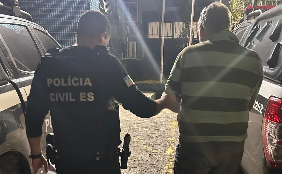Imagem ilustrativa da imagem Polícia faz megaoperação para prender foragidos por crimes graves no ES e na Bahia