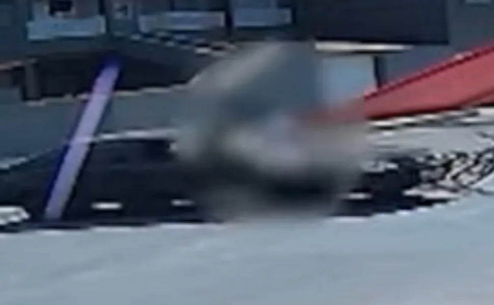 Imagem ilustrativa da imagem VÍDEO | Criança é atropelada em avenida no Norte do ES