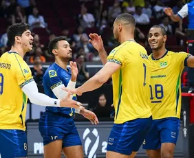Imagem ilustrativa da imagem Brasil estreia no Mundial de vôlei com vitória contra a China