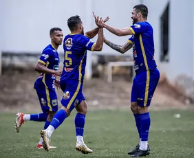 Imagem ilustrativa da imagem Forte goleia GEL por 7 a 0 na Série B do Capixabão e fica perto das semifinais