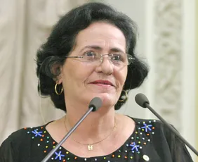 Imagem ilustrativa da imagem Morre, aos 81 anos, a ex-deputada Malba Lucena
