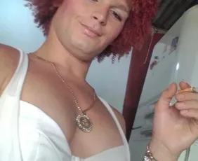 Imagem ilustrativa da imagem Mulher trans é assassinada dentro de cinema erótico no Recife