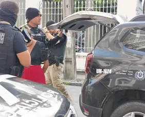 Imagem ilustrativa da imagem Mulheres do Bolsa Família presas em operação contra lavagem em Ipojuca